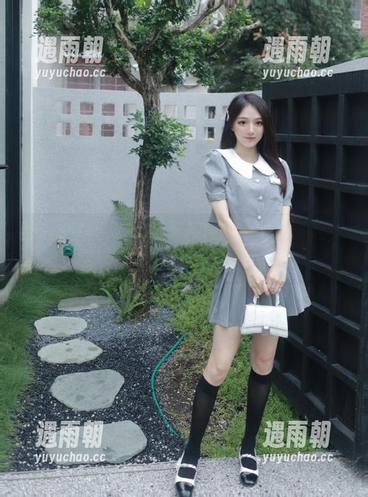 51cg40苹果版：不是我嘴贱，是瓜太好奇！