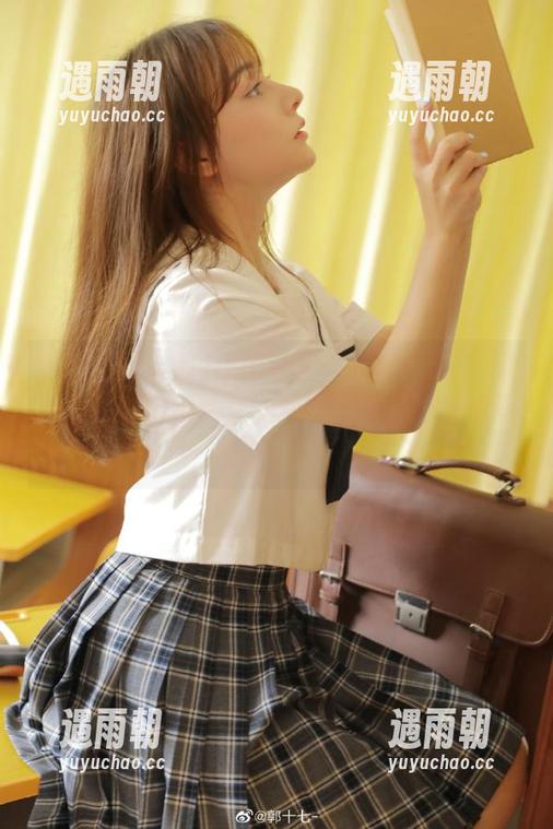 还记得那一年吗？51吃瓜中心往期链接带你回到曾经的“尴尬瞬间”！