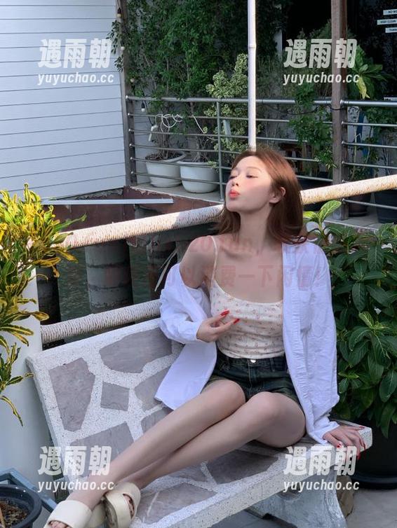 逛hx520.fun，收获情感资源，顺便还可以消费一下闲情！
