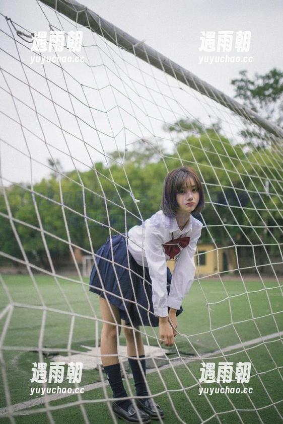 网页感受：52吃瓜网教你如何用吃瓜的姿势看世界。