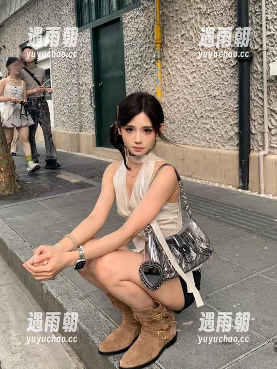 安卓的奇妙之旅：718.st了一场滑稽的吃瓜秀，票价竟然是…你猜！
