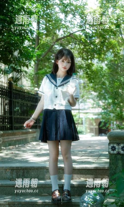 用力登录998.su，这都是些什么瓜啊？感觉我的灵魂都被卷入讨论里！