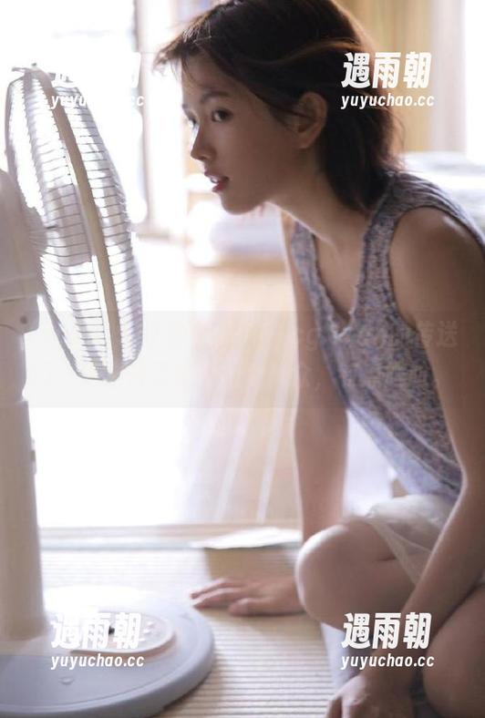 看www.51cg.1fan的传送门，感觉自己像个围观群众，有点尴尬。