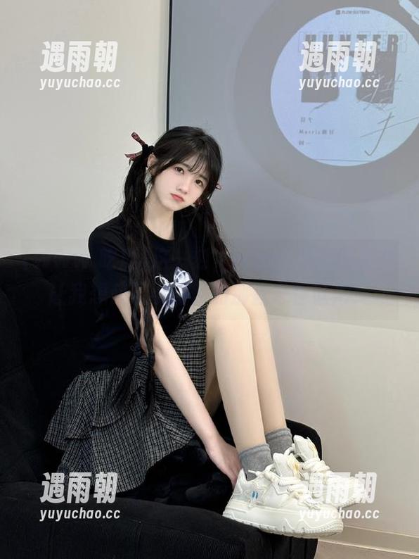 这一刻，www.吃瓜的视频让我想起了小时候的那些奇怪队形！