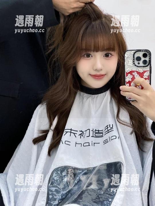 “五一吃瓜网”苹果版官网入口，准备好被瓜轰炸了吗？