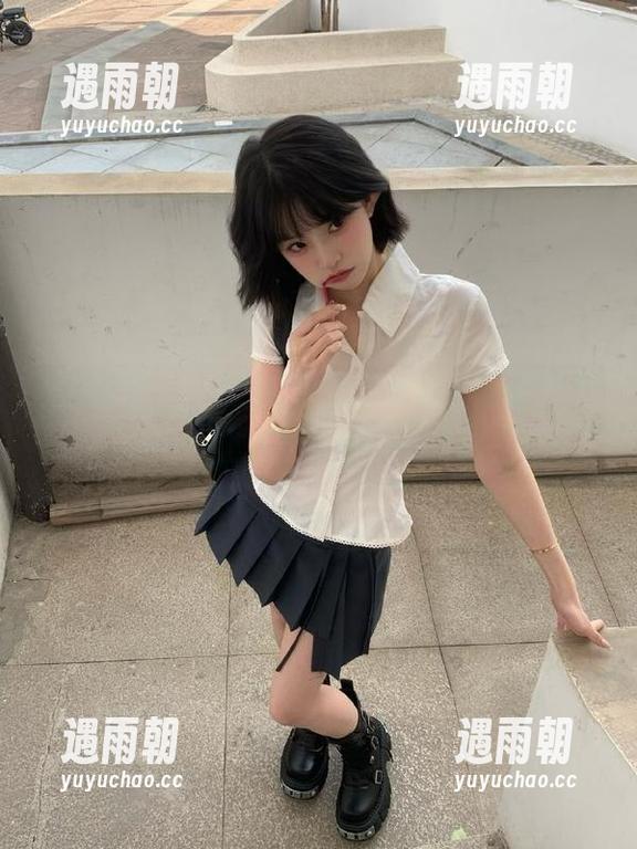 “吃瓜日报”网站：果然又是一个让人心痒痒的看点！