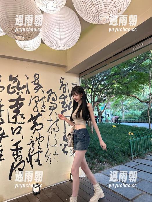 你再不登录，我可要揭发你那不看吃瓜直播的秘密啦！