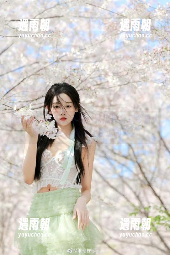 看瓜太幸福！吃瓜网分享今日大瓜大揭秘，保证让你追到爽！