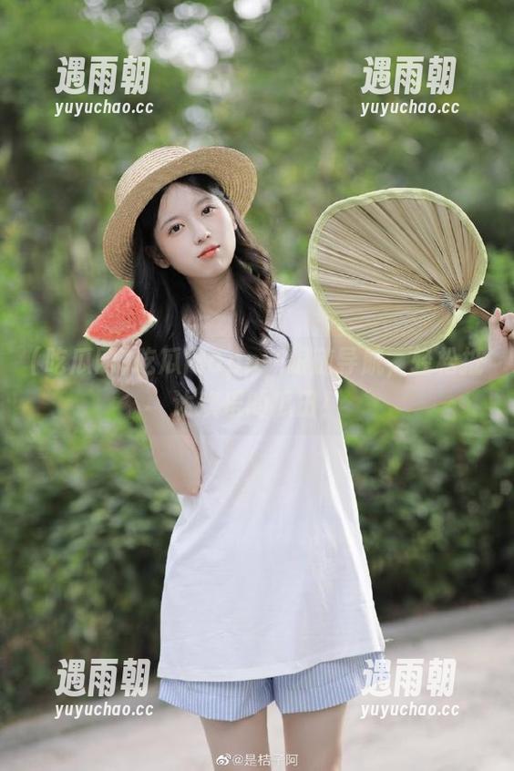 吃瓜网app—跟随导航，轻松抵达欢乐的瓜田！