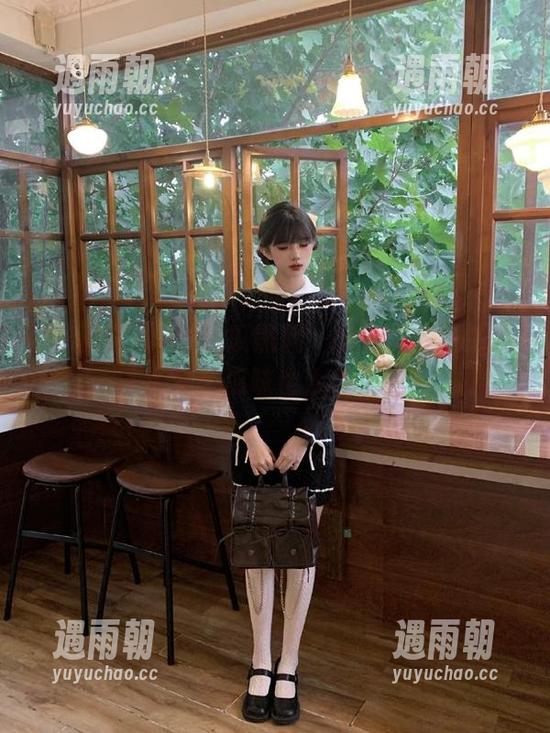 吃瓜黑料 ‘吃瓜黑料’的线路今天有点不正常,瓜味也太重了吧?