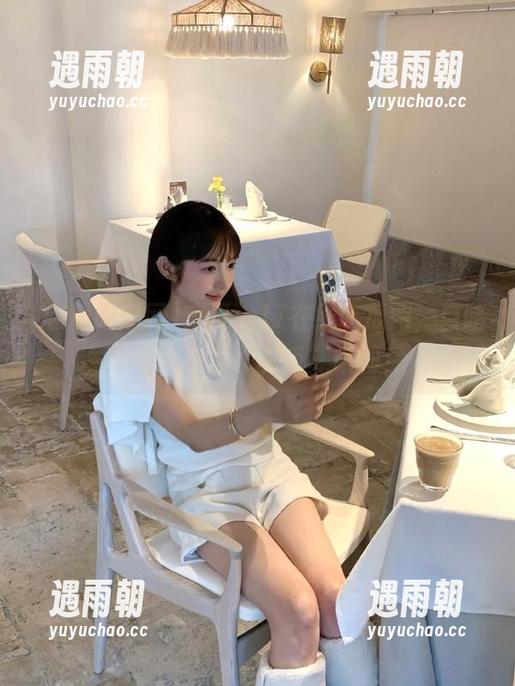 首页：17在线吃瓜网，目睹明星八卦的“真香”瞬间！