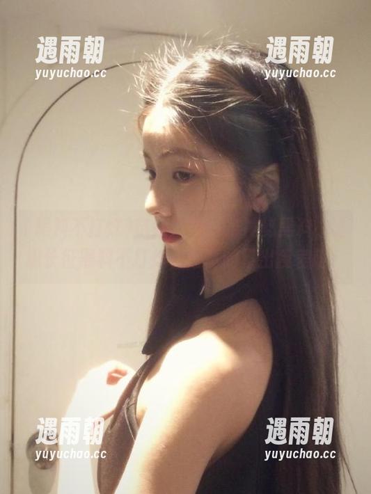 黑料不打烊 链接发来一条神秘黑料,万篇长征黑料不打烊,还真的露出反差萌!