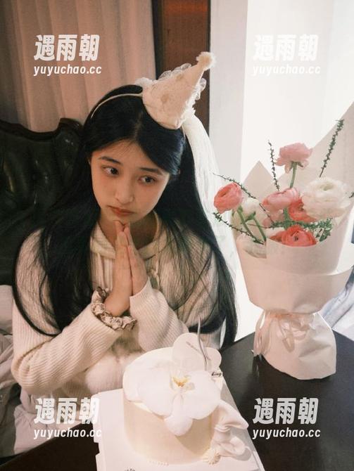 最新黑料吃瓜网zztt：这些瓜真的是生得太离谱了，我服！