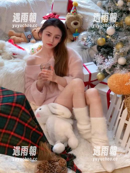 黑料社 我下载了黑料社,那个兑换码居然能让人翻身做主人!