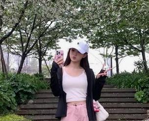 线路导航已打开，黑料社APP带我直达你不知道的内幕！