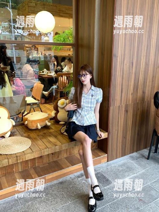 在线观看竟然能如此轻松，黑料精品网址助你一臂之力，快来感受特点！